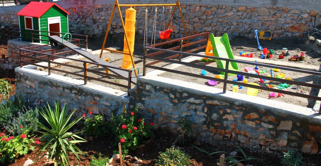 Apartments Villa Milna 1 Budva Exterior photo